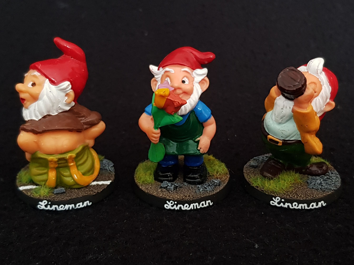 Kinder Surprise Gnome Linemen